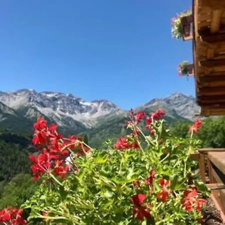 La Maison. La Roccia Dello Stambecco