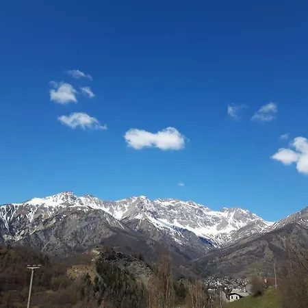 La Maison. La Roccia Dello Stambecco 아파트
