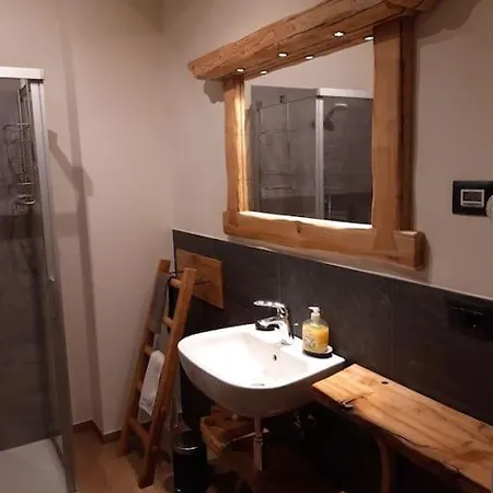 아파트 La Maison. La Roccia Dello Stambecco *