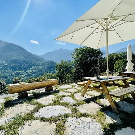 아파트 La Maison. La Roccia Dello Stambecco *