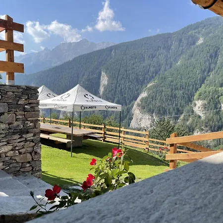 La Maison. La Roccia Dello Stambecco 아파트 바르도네키아