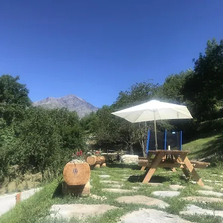 La Maison. La Roccia Dello Stambecco 아파트